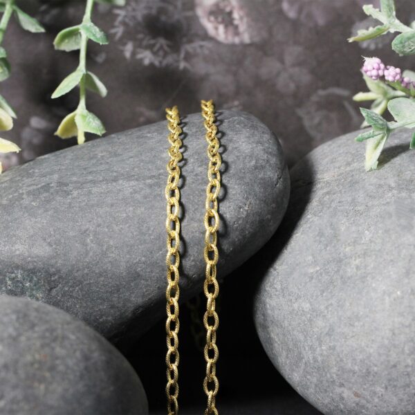 3.5mm 14k Yellow Gold Pendant Chain with Textured Links - Image 4