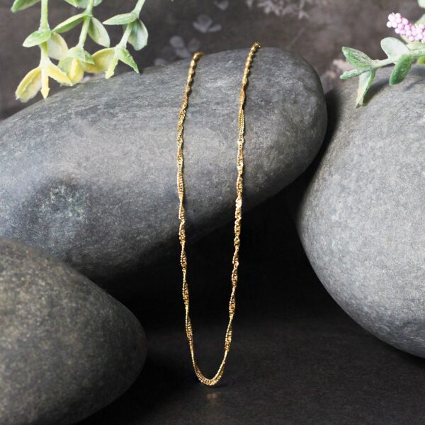 14k Yellow Gold Singapore Chain 1.5mm - Image 4