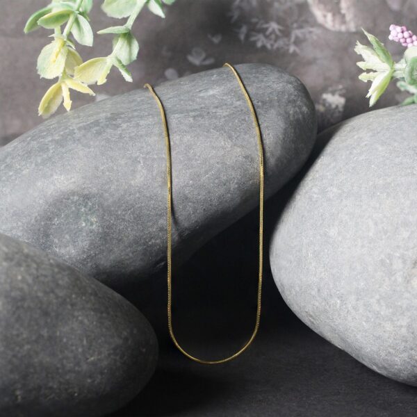 14k Yellow Gold Round Snake Chain 0.7mm - Image 4