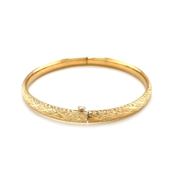 14k Yellow Gold Diamond Cut Design Dome Motif Children's Bangle - Image 2