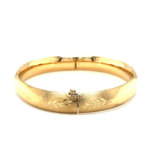 Classic Floral Carved Bangle in 14k Yellow Gold (10.0mm) - Image 3