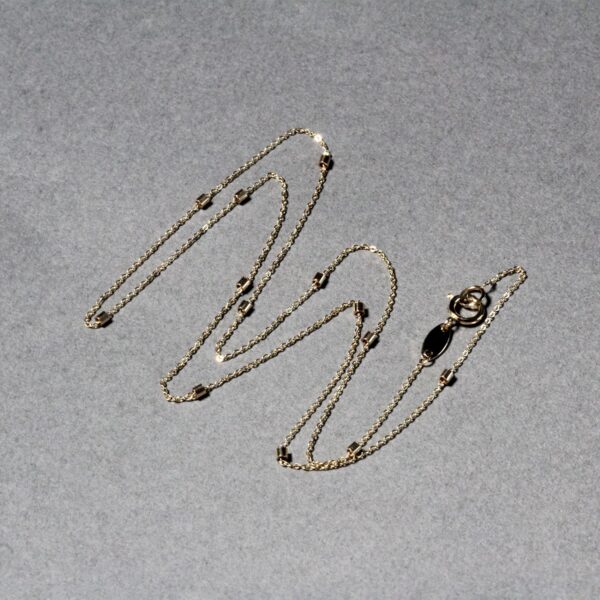 Bead Links Pendant Chain in 14k Yellow Gold (1.5mm) - Image 3