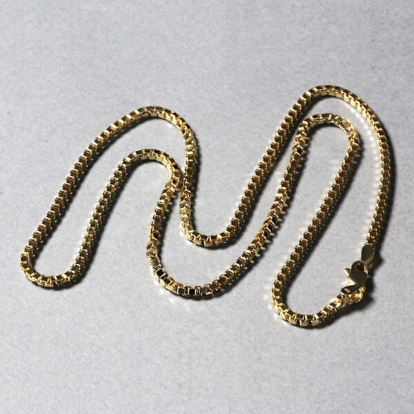 2.0mm 14k Yellow Gold Semi Solid Box Chain - Image 4