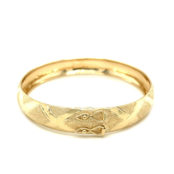 10k Yellow Gold Dual-Textured Diamond Pattern Bangle - Image 3