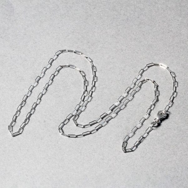 14K White Gold Fine Paperclip Chain (1.5mm) - Image 5